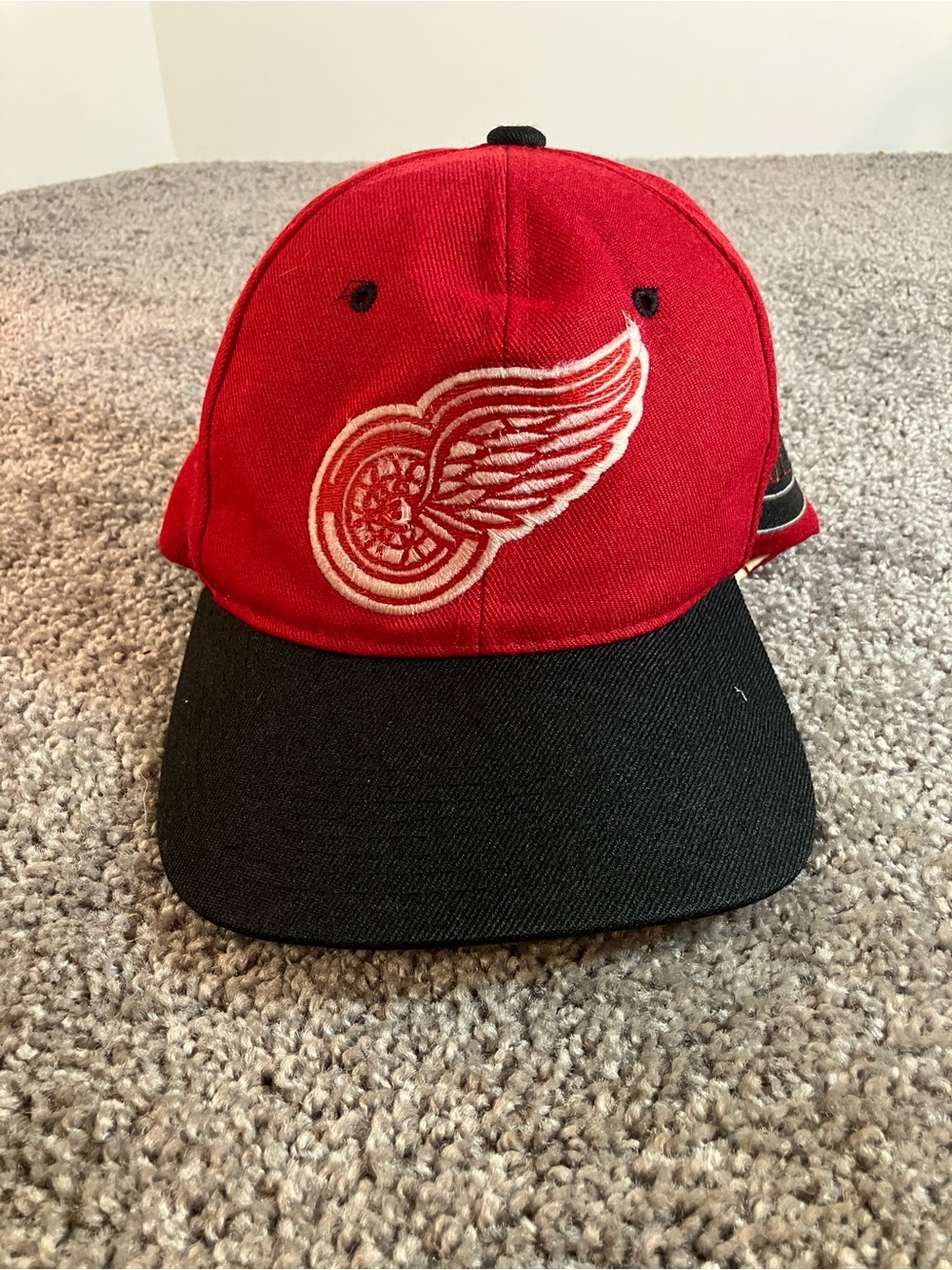 Vintage Detroit Red Wings NHL Cap SnapBack Hat
